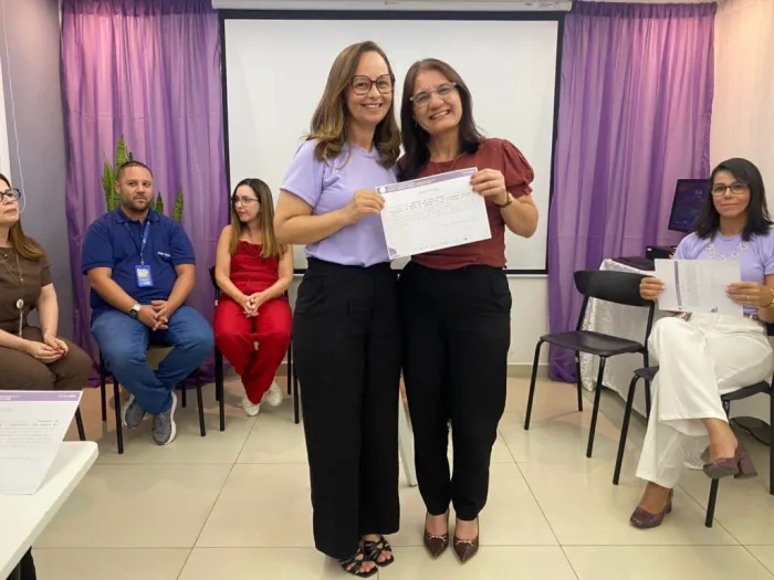 Hospital Ruy de Barros Correia forma profissionais para planejamento familiar com inserção de DIU