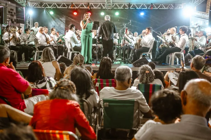 Banda 5 de Agosto encanta público durante apresentação de Concerto de Natal