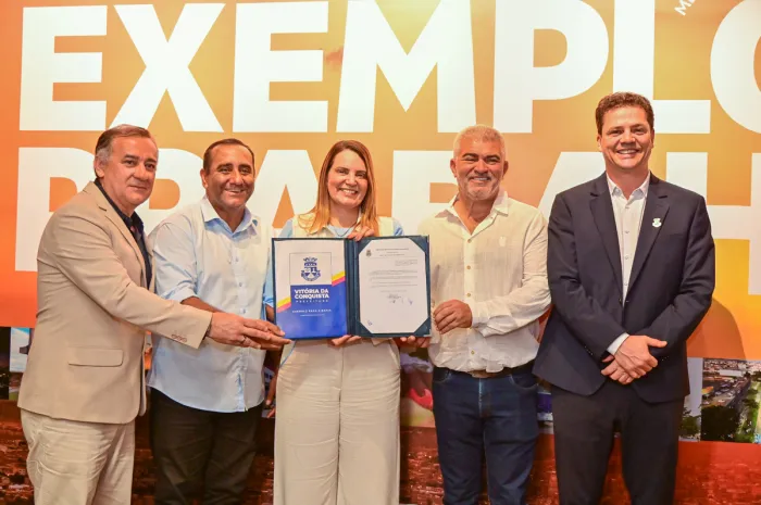 Prefeitura sanciona lei que homenageia jovem Sashira Camilly com nome de rua