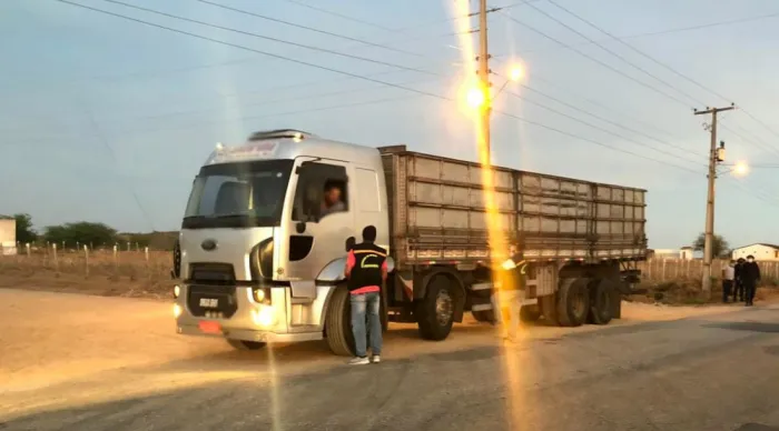 Operações da Sefaz combatem transporte irregular de mercadorias nas estradas sergipanas
