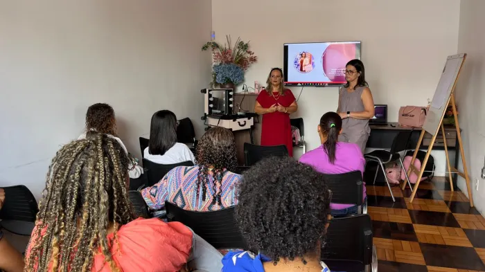 Oficina “Empreenda com Charme” incentiva autonomia financeira e qualificação profissional de mulheres