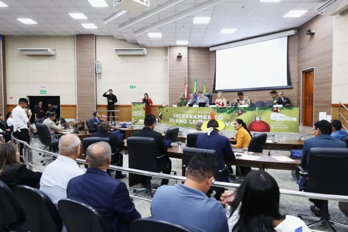 Gestão: Sessão solene marca encerramento do Ano Legislativo na Câmara Municipal