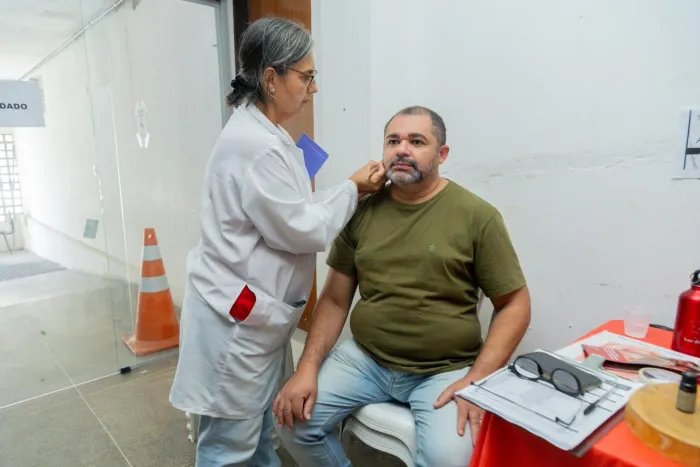 Secretaria de Saúde realiza ação de prevenção ao HIV/Aids e outras ISTs