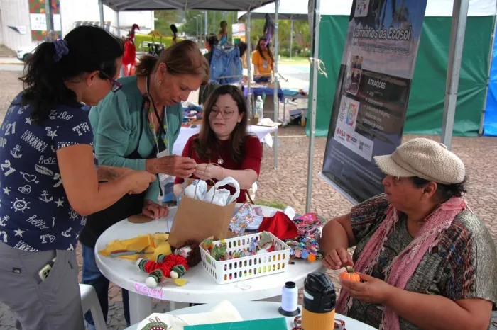 Santa Catarina lança projeto para fortalecer Economia Solidária nos municípios