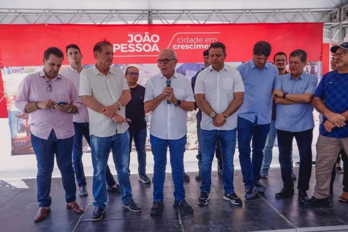 Cícero Lucena entrega primeira etapa do novo Mercado do Valentina e projeta início das obras no Central e em Tambaú