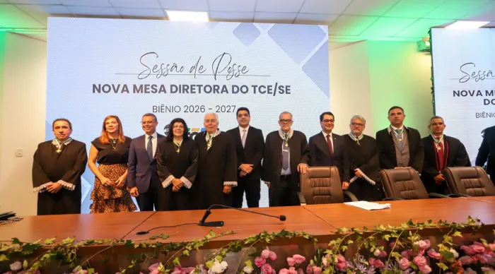 Governador Fábio Mitidieri prestigia sessão de posse da nova Mesa Diretora do TCE/SE para o biênio 2026/2027