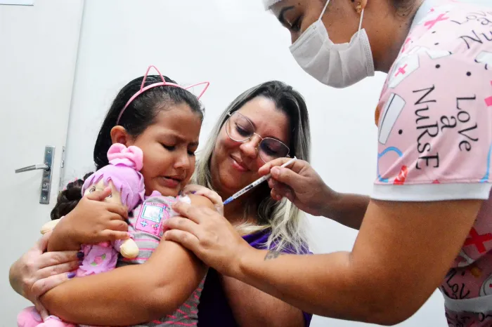 ‘Dia D’ de Multivacinação acontece neste sábado e Prefeitura convoca população para atualizar vacinas