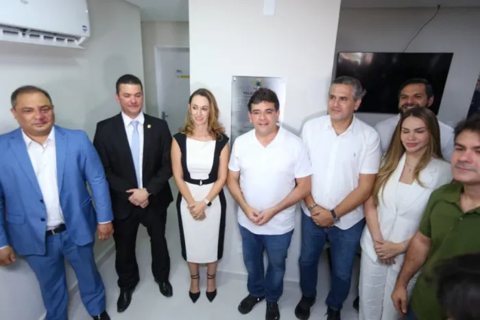 Em Picos, Rafael Fonteles celebra nova sede da PF e reforma do mercado municipal com investimento da Seinfra
