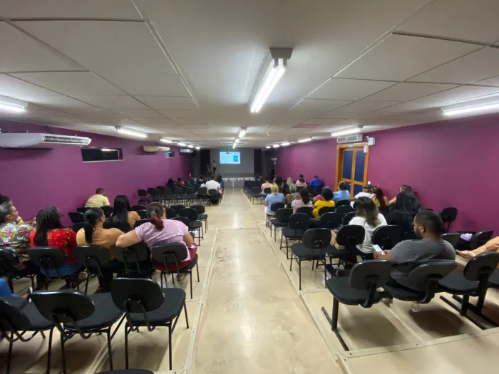 Profissionais de saúde participam de capacitação sobre tuberculose
