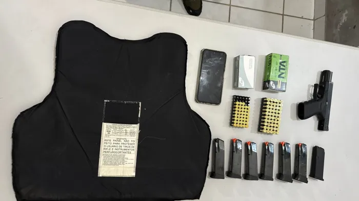 Polícia Militar prende integrante de facção com armas e munições em São Luís