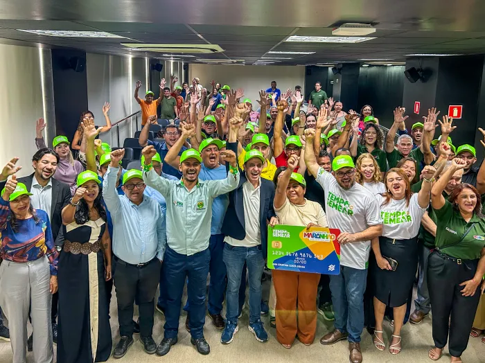 Sagrima entrega cartões remanescentes e conclui 1ª etapa do Programa Tempo de Semear