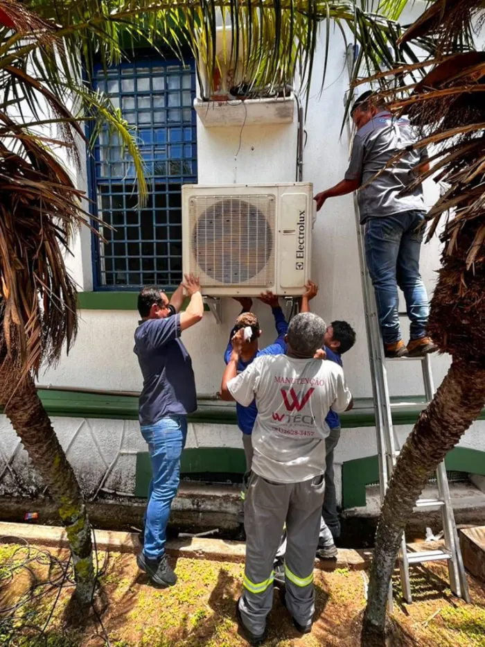 Prefeitura cobra resposta e AFNE troca ar-condicionado do Pronto-Socorro Municipal