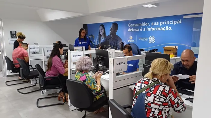 Procon-ES divulga balanço de atendimento de 2025 e crédito consignado lidera a queixa dos capixabas
