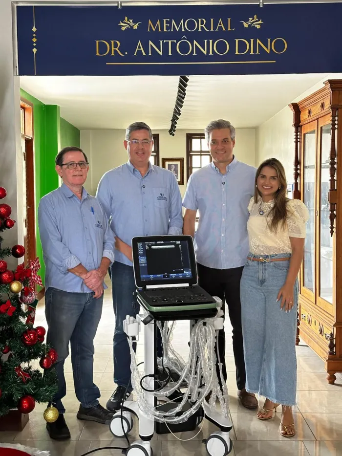 Neto Evangelista realiza entrega de ultrassom ao hospital Aldenora Bello