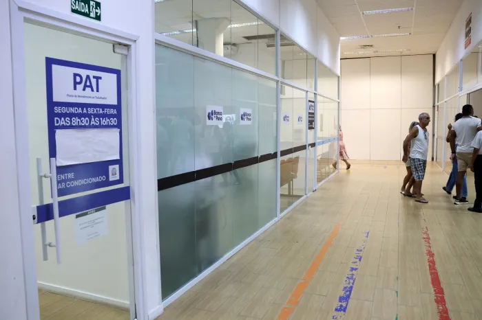 Ano novo, vagas novas! Em Praia Grande, PAT abre 2026 com oportunidades de emprego em destaque