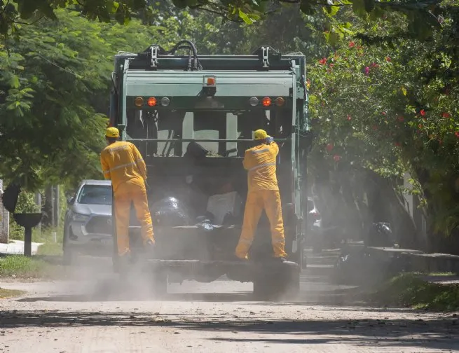 São Sebastião recolhe mais de 3,2 toneladas de lixo no período da virada do Ano Novo