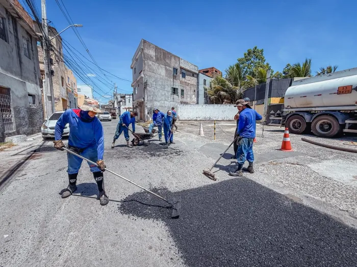 Prefeitura realiza intervenções da Operação Buraco Zero nas vias do município