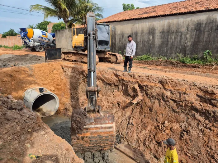Ação Marabá: Avançam as obras de drenagem na Rua 4 de Março para combater alagamentos no bairro Belo Horizonte