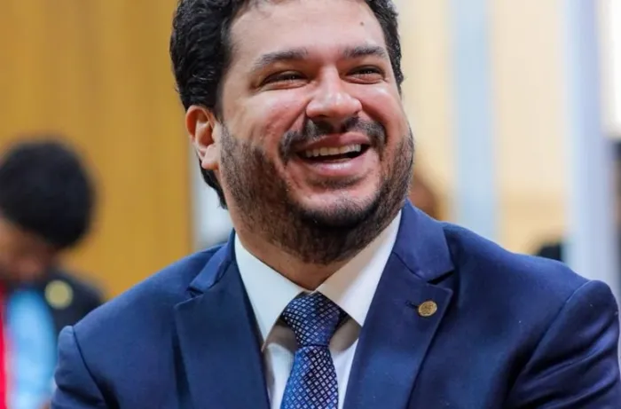 Dr. Joel apresenta requerimento para estudo técnico estrutural na região do Ivar Saldanha