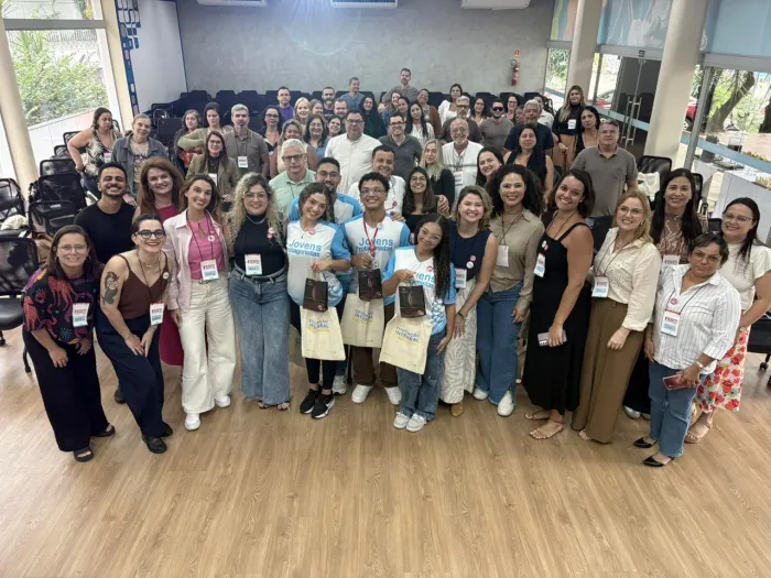 Equipes gestoras participam de formação para implantação da Educação em Tempo Integral em 2026