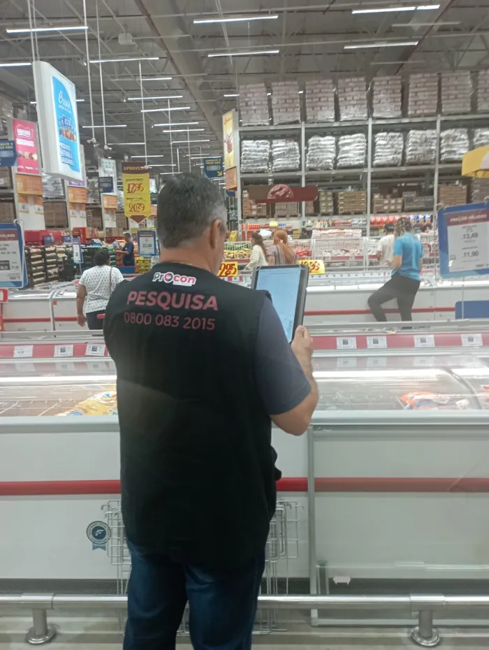 Procon-JP encontra diferença de R$ 54 no preço do filé bovino em pesquisa para preços de carnes