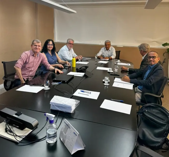 Prefeitura participa de encontro estratégico com Casal Civil de Salvador