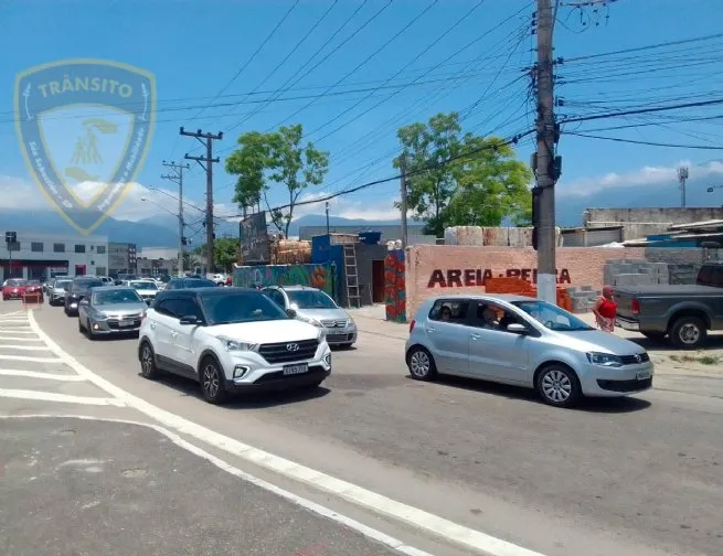 Prefeitura orienta uso da Avenida Guarda Mor Lobo Viana como rota alternativa a congestionamento