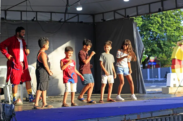 Crianças e familiares se divertem no projeto ‘Férias no Parque’ promovido pela Prefeitura de João Pessoa