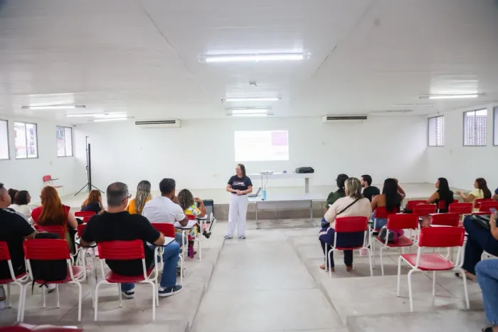 Secretaria Municipal de Saúde promove capacitação sobre hanseníase com equipes da Atenção Primária