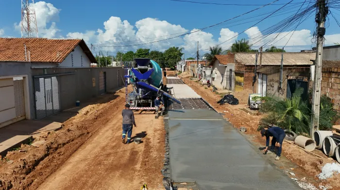 Ação Marabá: Pavimentação em concreto chega às ruas Bahia e Espírito Santo no bairro Belo Horizonte