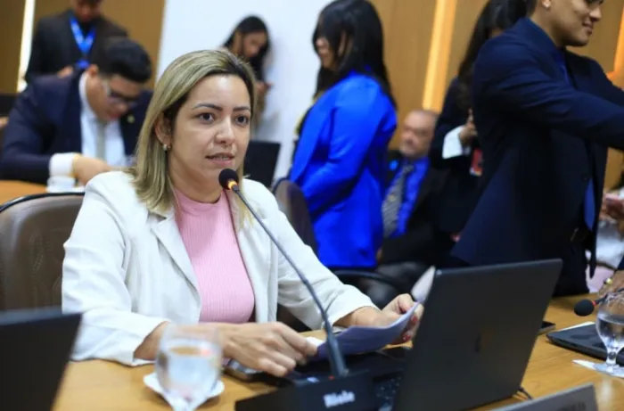 Professora Magnólia solicita reforma da Casa de Apoio do Hospital do Câncer do Maranhão
