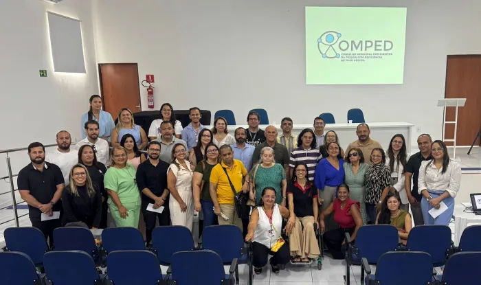 Conselho Municipal dos Direitos da Pessoa com Deficiência empossa novos titulares e suplentes