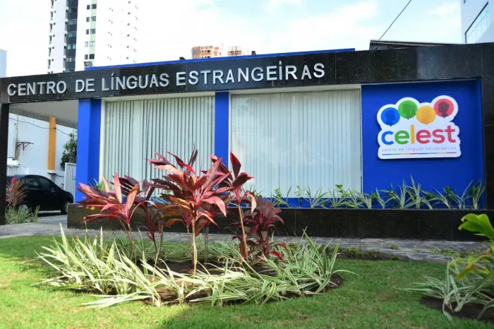 Centro de Línguas Estrangeiras abre inscrições para 750 vagas a partir deste sábado