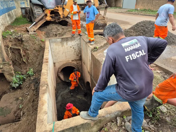 SSAM intensifica limpeza de grotas e bueiros e alerta para os riscos do descarte irregular de lixo