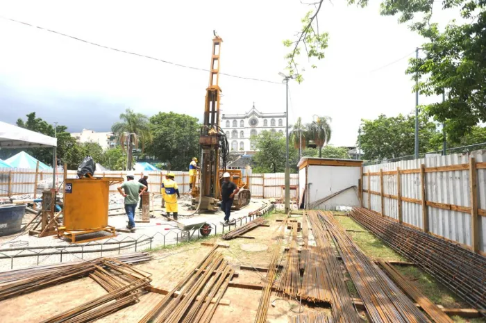 Artista terá uma estátua sobre uma coroa na praça Barão de Drummond, no coração de Vila Isabel - Foto: Fábio Motta/Prefeitura do Rio
