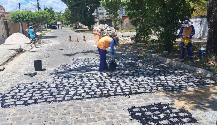 Seinfra inicia a semana com serviços de manutenção em 30 bairros da Capital