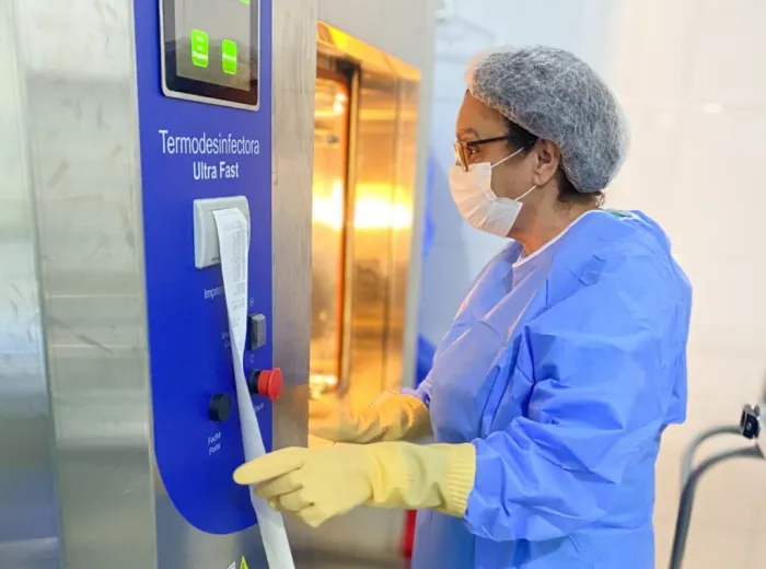Hospital Estadual de Parnaíba adquire lavadora de última geração para limpeza e desinfecção de materiais hospitalares