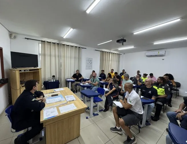 Prefeitura de São Sebastião e Marinha alinham estratégias de segurança para o 33º Carnamar