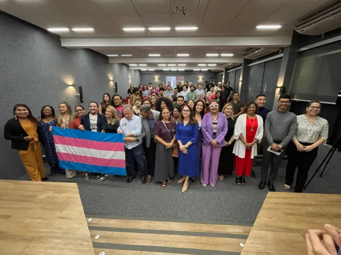 Adesão ao Pacto de Enfrentamento à LGBTFQIAfobia, painéis e atividades culturais marcam o Dia da Visibilidade Trans em Teresina