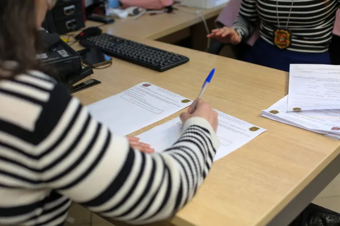 Prisões feitas por Delegacias de Defesa da Mulher de SP crescem 30% em um ano