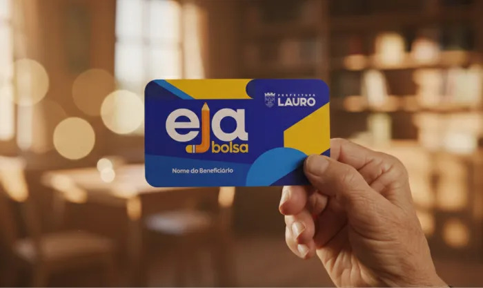 Lauro de Freitas lança Bolsa EJA com crédito mensal para estudantes