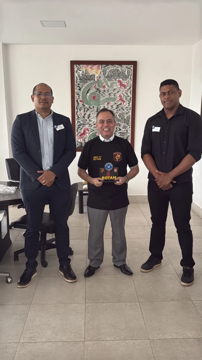 Catulé Júnior recebe homenagem por atuação em defesa da segurança pública