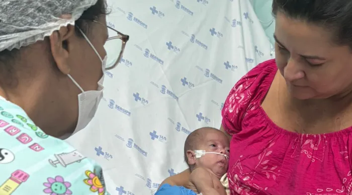 Maternidade Nossa Senhora de Lourdes inicia administração do nirsevimabe em recém-nascidos com comorbidades// Fotos: Ascom SES