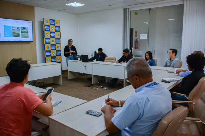 Prefeitura reúne órgãos municipais e estaduais para discutir impactos das obras no Rio Sapato
