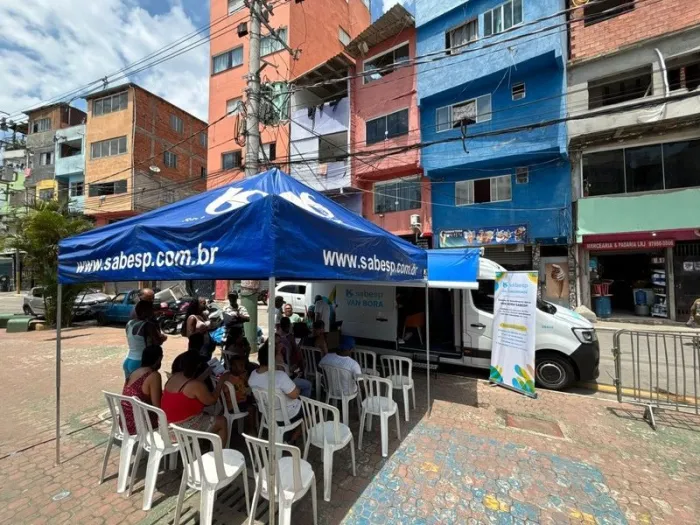 Sabesp prorroga atendimento móvel aos moradores de Paraisópolis, na zona sul de SP, até dia 13
