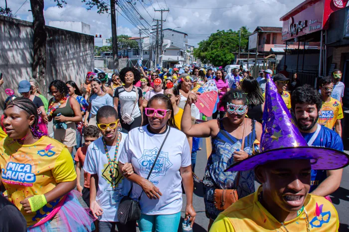 CAPS e CER celebram carnaval com muita música, inclusão e alegria