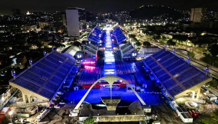 RioLuz realiza operação de iluminação do Carnaval 2026 em toda a cidade