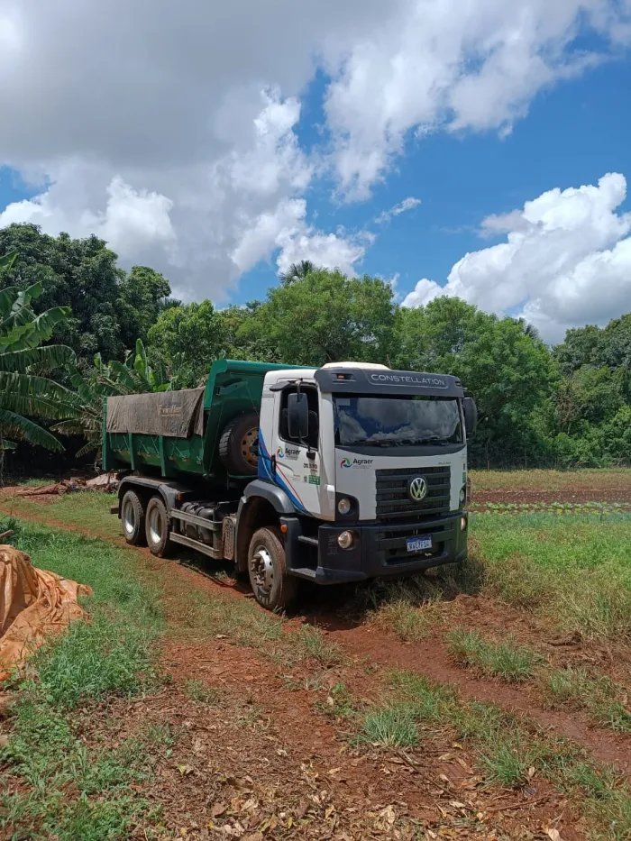 Semades entrega 200 toneladas de insumo para agricultores
