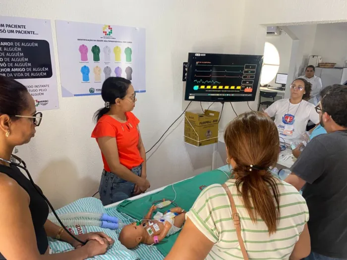 HRRBC capacita 100% da equipe da Pediatria e implanta Protocolo de Código Azul para emergências