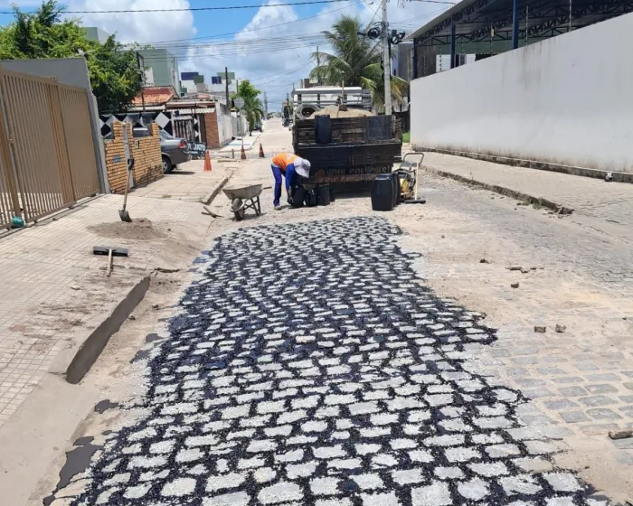 Seinfra conclui a semana com serviços de manutenção em 27 bairros de João Pessoa
